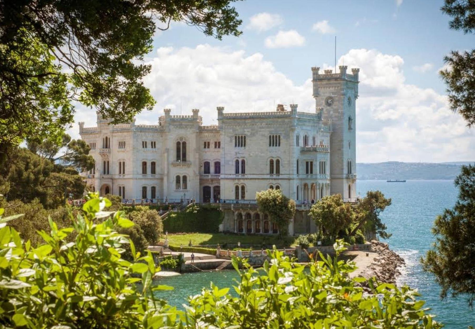 Residence Montanelli Trieste Exterior photo